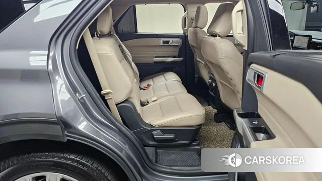 Ford Explorer 6th Generation 2021 Серый из Кореи, фото 2