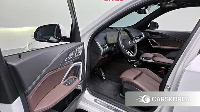 BMW X1 (U11) 2023 Белый из Кореи, фото 2