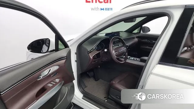 Genesis GV70 2021 Белый из Кореи, фото 2