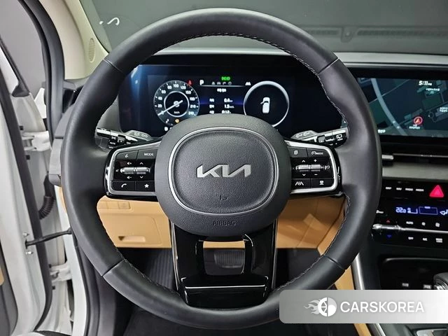 Kia Carnival 4th generation 2023 Белый из Кореи, фото 2