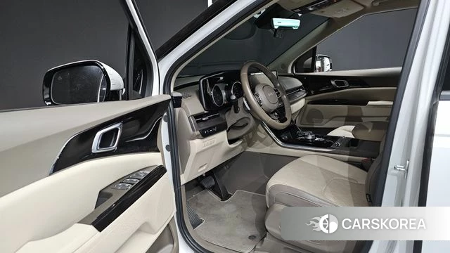 Kia Carnival 4th generation 2022 Белый из Кореи, фото 2