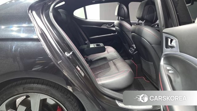Genesis G70 2019 Черный из Кореи, фото 2