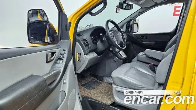 Hyundai The New Grand Starex 2019 Желтый из Кореи, фото 2