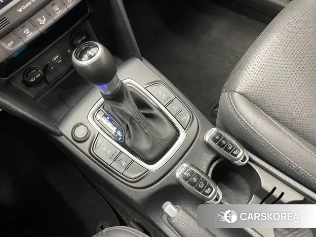 Hyundai Kona 2018 Серый из Кореи, фото 2