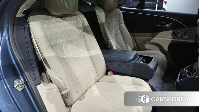 Bentley Flying Spur 3rd Generation 2021 Синий из Кореи, фото 2