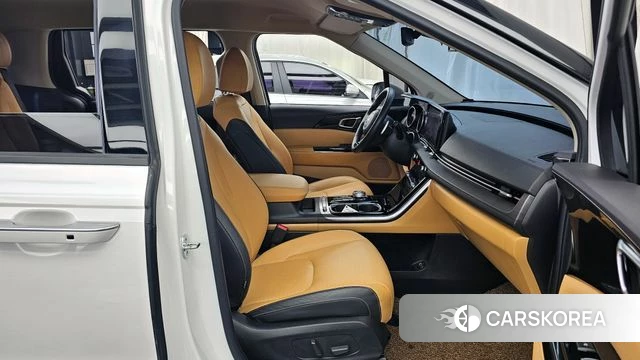 Kia Carnival 4th generation 2020 Белый из Кореи, фото 2