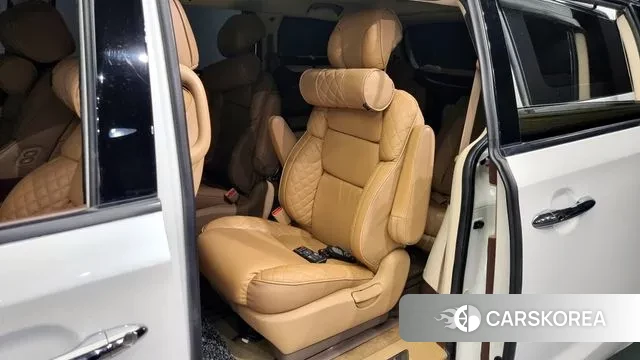 Kia The New Carnival 2019 Белый из Кореи, фото 2