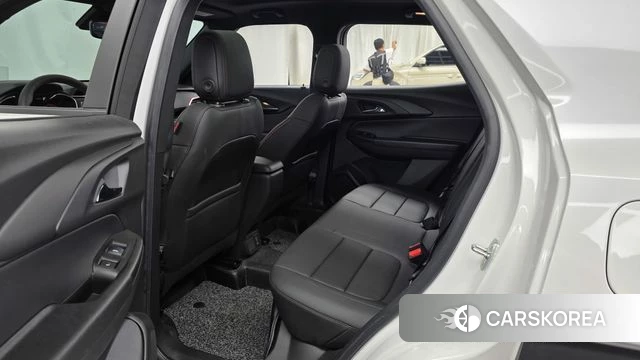 Chevrolet (GM Daewoo) Trailblazer 2022 Белый из Кореи, фото 2