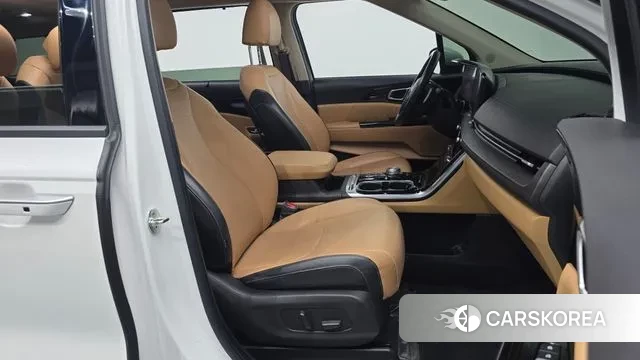 Kia Carnival 4th generation 2020 Белый из Кореи, фото 2