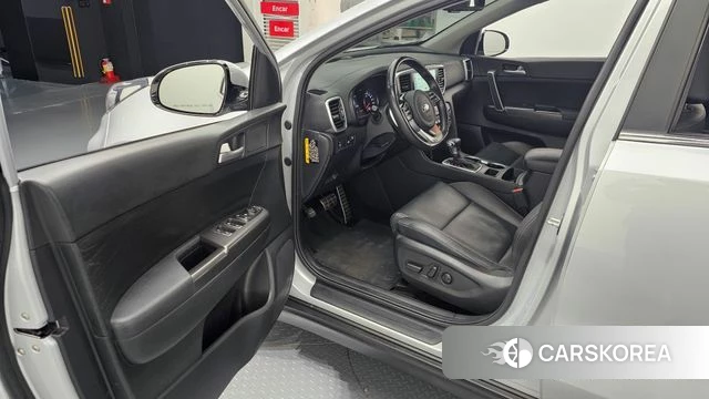 Kia Sportage The Bold 2020 Серебряный из Кореи, фото 2