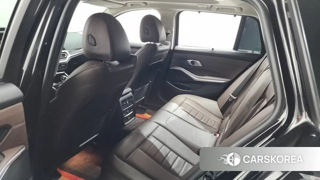 BMW 3 Series (G20) 2021 Черный из Кореи, фото 2
