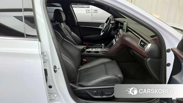 Genesis G70 2018 Белый из Кореи, фото 2