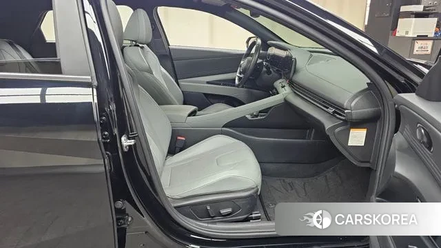 Hyundai The New Avante Hybrid (CN7) 2023 Черный из Кореи, фото 2