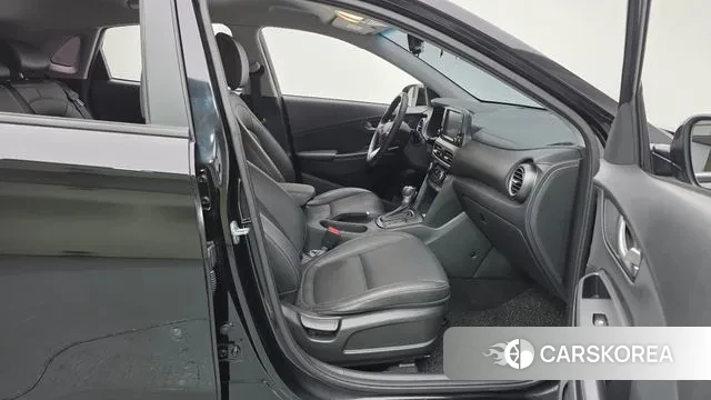 Hyundai Kona 2019 Черный из Кореи, фото 2