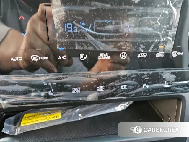 Hyundai Staria 2025 Белый из Кореи, фото 2