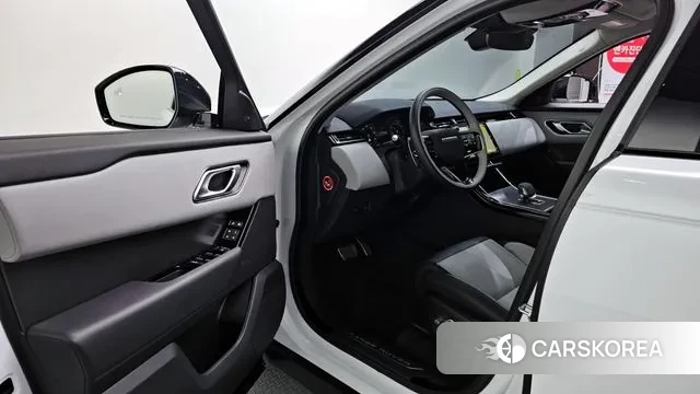 Land Rover Range Rover Velar 2025 Белый из Кореи, фото 2