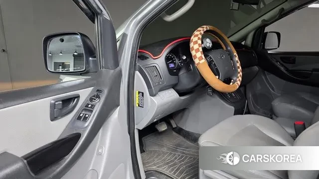 Hyundai The New Grand Starex 2019 Серебряный из Кореи, фото 2