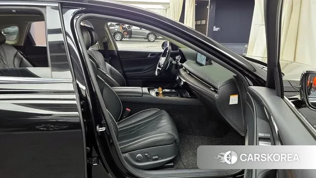 Genesis Electrified G80 (RG3) 2022 Черный из Кореи, фото 2