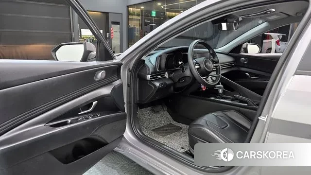 Hyundai Avante (CN7) 2022 Серебряный из Кореи, фото 2