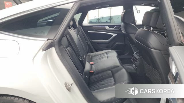 Audi A7 (4K) 2020 Белый из Кореи, фото 2