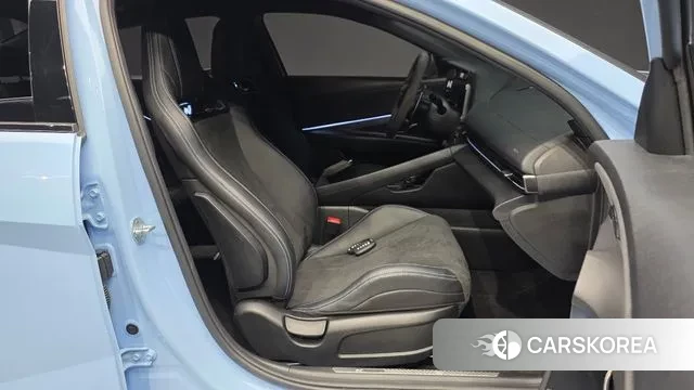 Hyundai Avante (CN7) 2022 Небесно-голубой из Кореи, фото 2