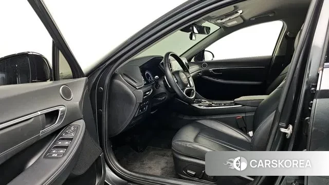 Hyundai Sonata (DN8) 2022 Серый из Кореи, фото 2