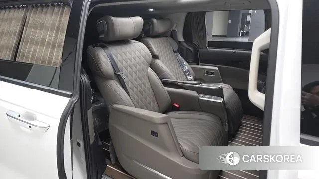 Kia The New Carnival 4th Generation 2025 Белый из Кореи, фото 2