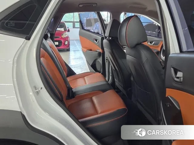 Hyundai Kona 2018 Белый из Кореи, фото 2