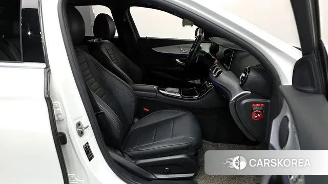 Mercedes-Benz E-Class W213 2020 Белый из Кореи, фото 2