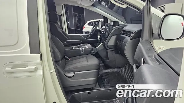 Hyundai Staria 2021 Белый из Кореи, фото 2