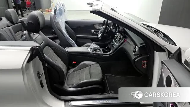 Mercedes-Benz C-Class W205 2021 Белый из Кореи, фото 2