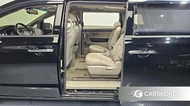 Kia The New Carnival 2020 Черный из Кореи, фото 2