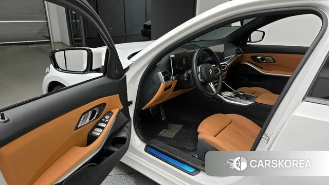 BMW 3 Series (G20) 2024 Белый из Кореи, фото 2