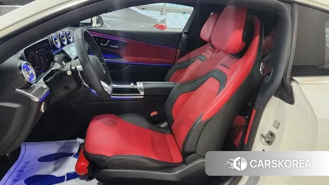 Mercedes-Benz CLE-Class C236 2025 Белый из Кореи, фото 2