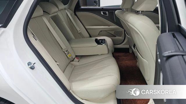 Kia The New K8 Hybrid 2024 Белый из Кореи, фото 2