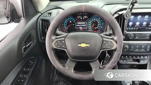 Chevrolet (GM Daewoo) Real New Colorado 2021 Черный из Кореи, фото 2