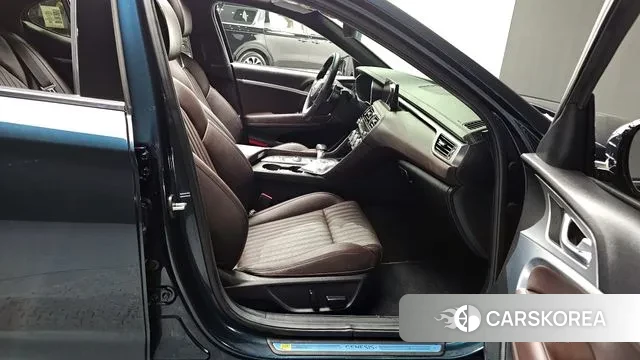 Genesis The New G70 2021 Синий из Кореи, фото 2