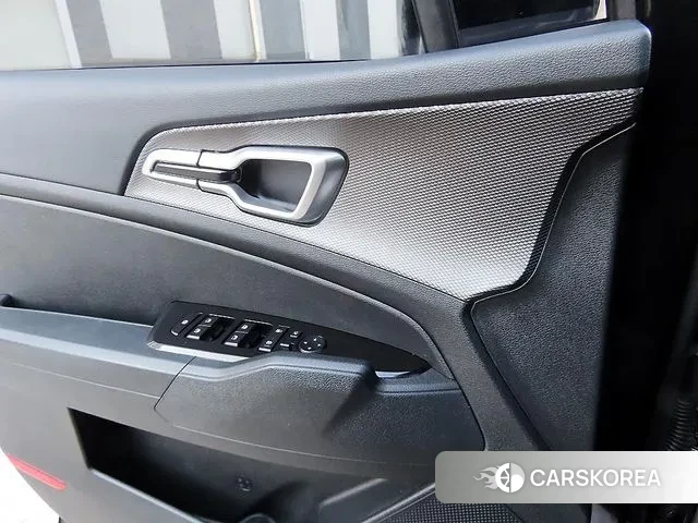 Kia Sportage 5th Generation 2022 Черный из Кореи, фото 2