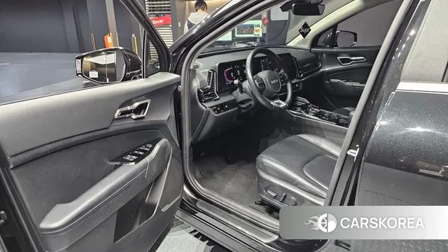 Kia Sportage 5th Generation 2021 Черный из Кореи, фото 2