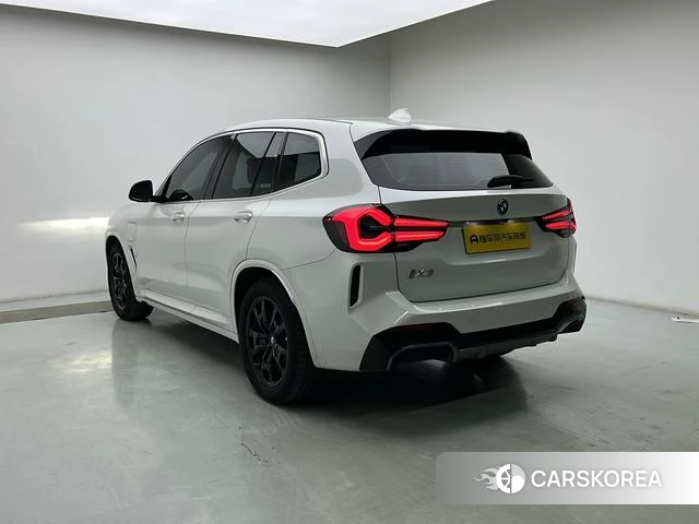 BMW iX3 2024 Белый из Китая, фото 2