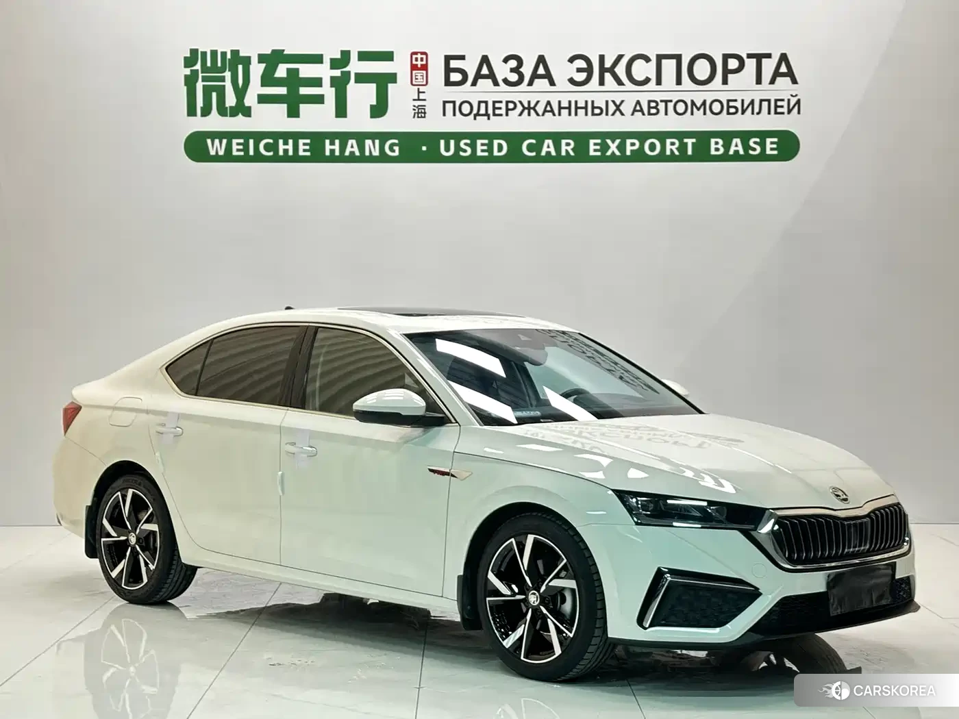 Skoda Octavia 2022 Белый из Китая, фото 2