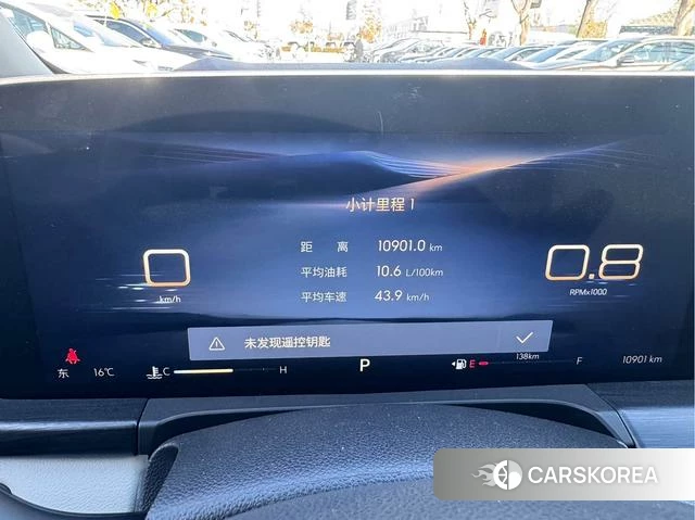 Buick GL8 2023 Белый из Китая, фото 2