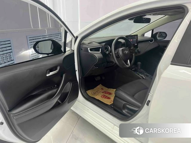 Toyota Corolla 2022 Белый из Китая, фото 2