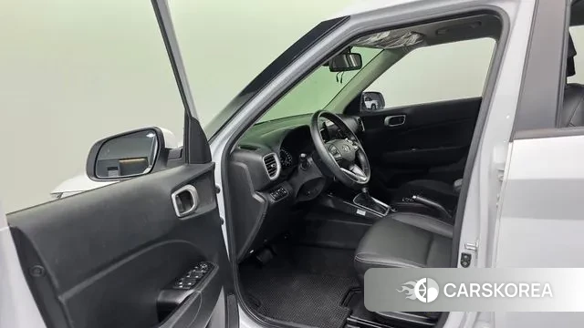 Hyundai Venue 2021 Белый из Кореи, фото 2