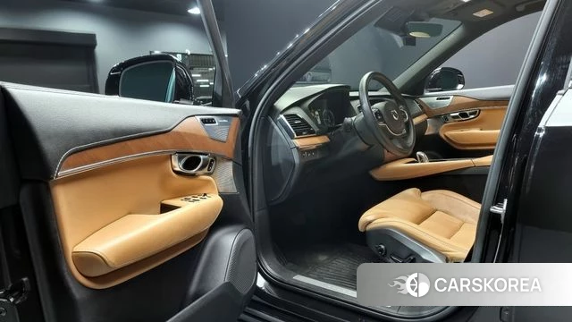 Volvo XC90 second Generation 2018 Черный из Кореи, фото 2