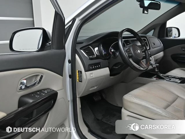 Kia The New Carnival 2020 Серебряный из Кореи, фото 2