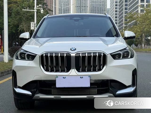 BMW X1 2025 Белый из Китая, фото 2