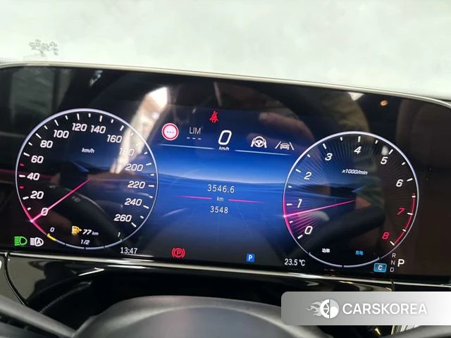 Mercedes-Benz E-class 2026 Черный из Китая, фото 2
