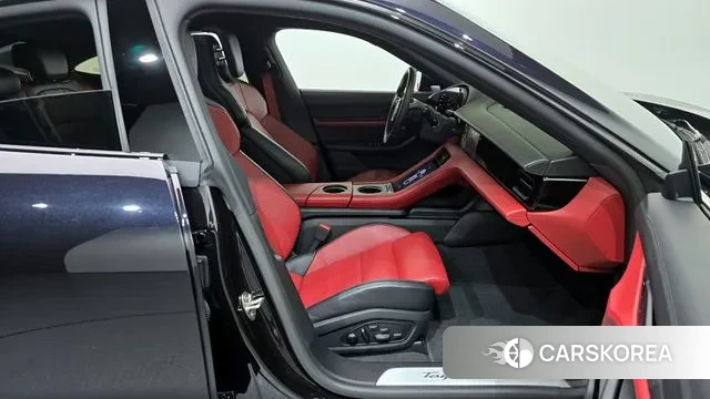 Porsche Taycan 2024 Черный из Кореи, фото 2