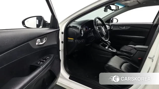 Kia Come New K3 2018 Белый из Кореи, фото 2